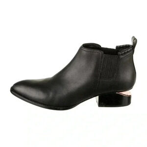 [38/7.5”]Alexander  Wang Kori Black Leather Chelsea Ankle Boots